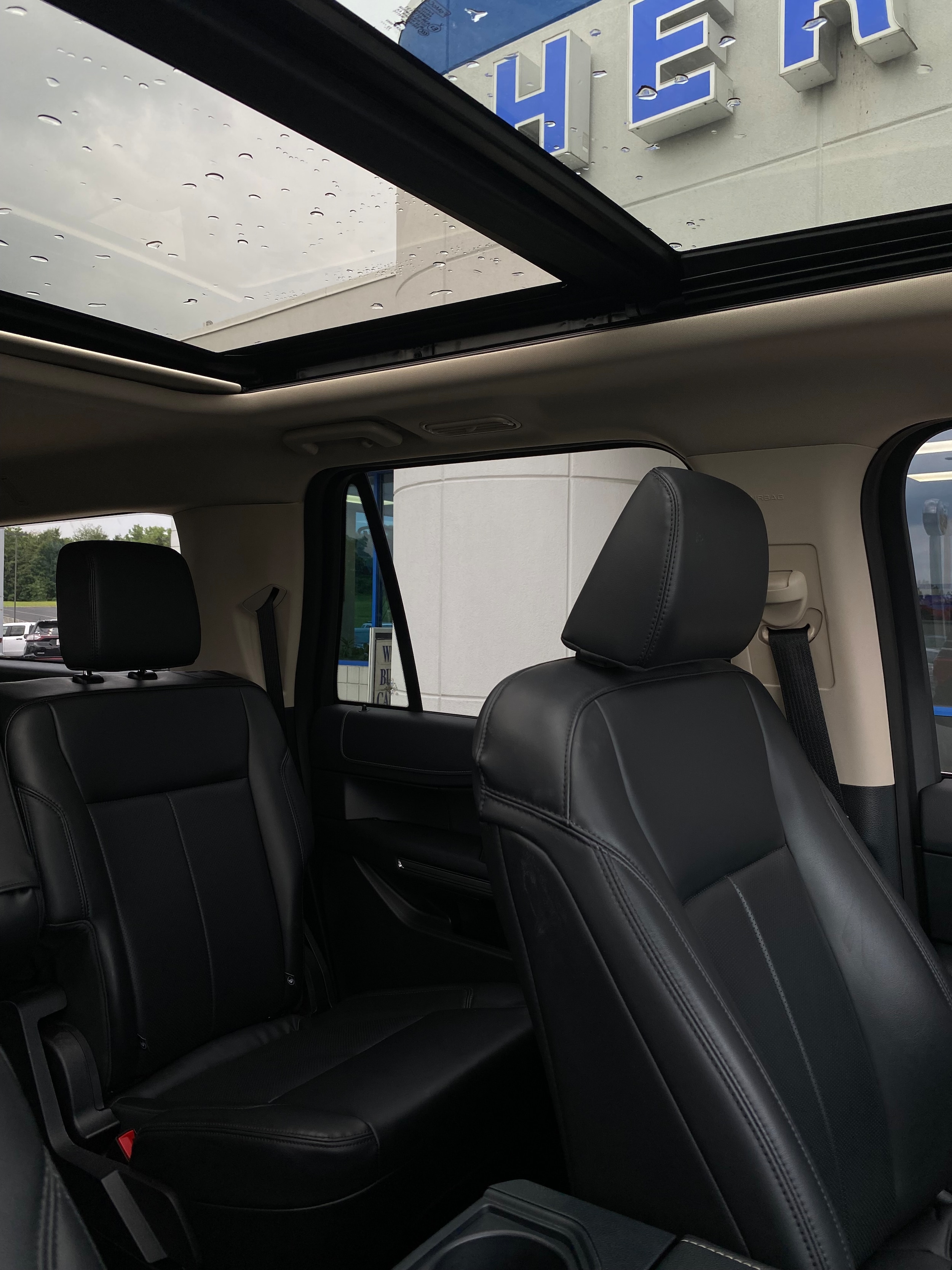 Black Leather Interior 2023 Expedition