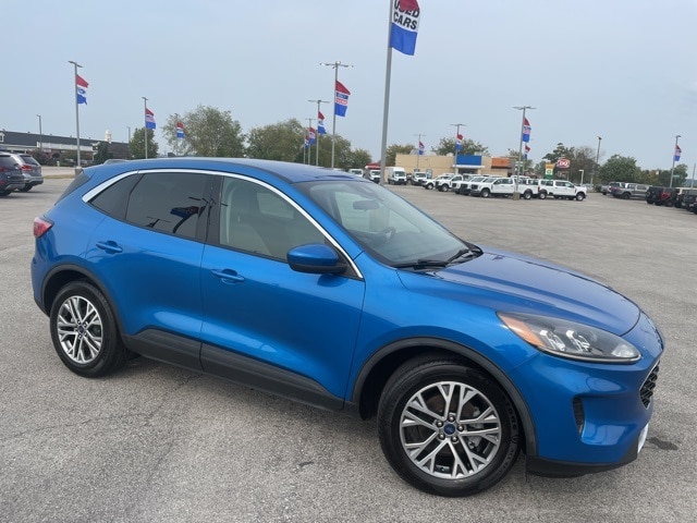 Used 2020 Ford Escape SE with VIN 1FMCU0G6XLUC21884 for sale in Corydon, IN
