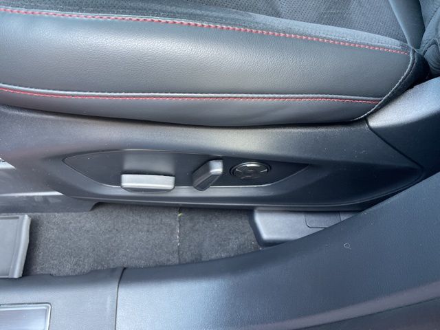 2026 Ford Explorer ST - Photo 27