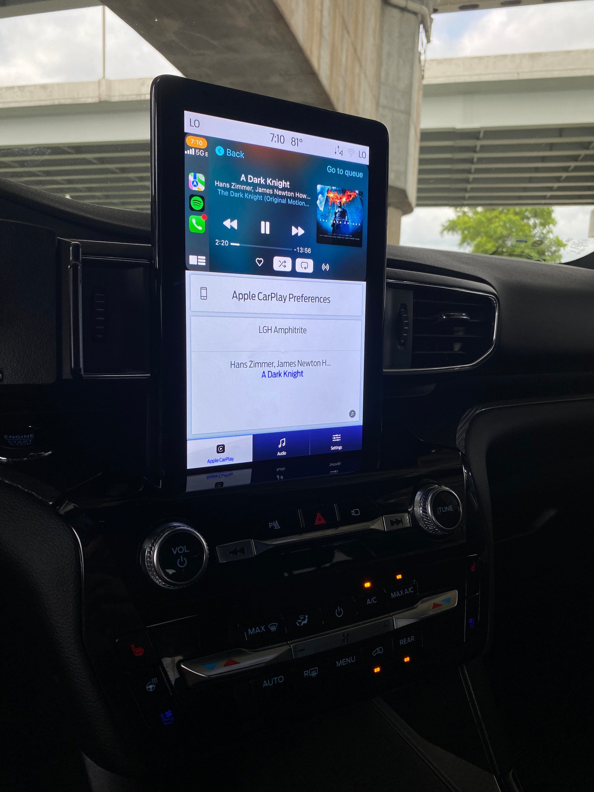 2023 Ford Explorer ST digital touchscreen