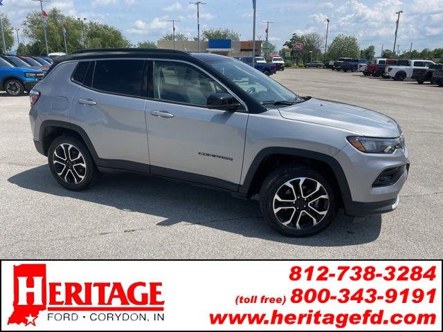 2022 Jeep Compass Limited 4X4's photo