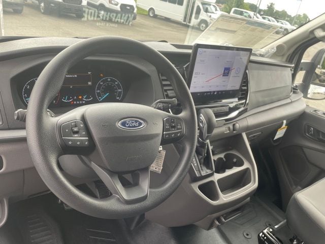 2024 Ford Transit Cutaway Base - Photo 24