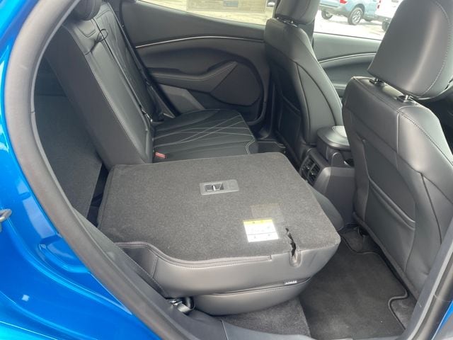 2025 Ford Mustang Mach-E Select - Photo 55