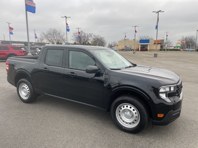 2026 Ford Maverick XL photo 2