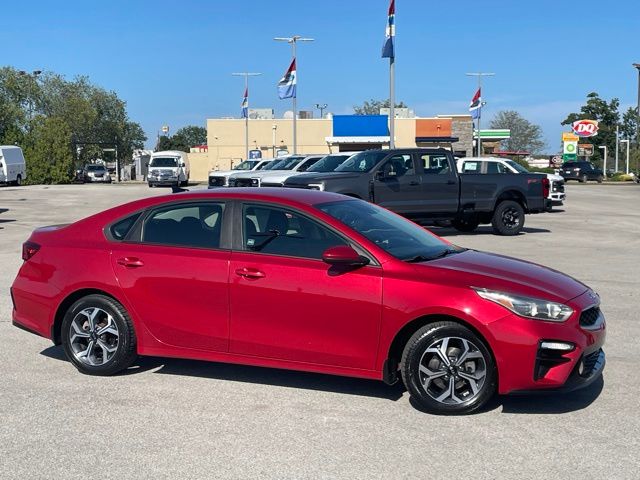 Used 2021 Kia Forte LXS with VIN 3KPF24AD1ME263981 for sale in Corydon, IN