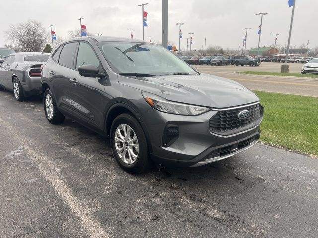 2025 Ford Escape Active photo 2
