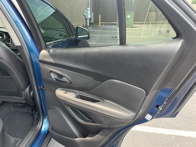 Photo 43