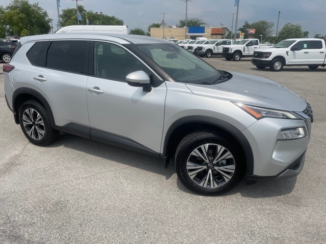 Used 2022 Nissan Rogue SV with VIN 5N1BT3BA7NC702101 for sale in Corydon, IN