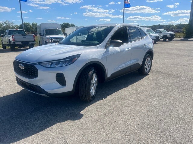 2026 Ford Escape Active photo 4