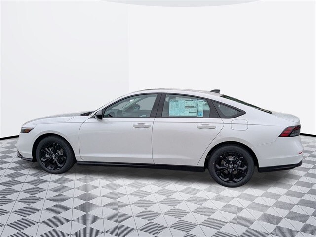 2025 Honda Accord SE photo 2