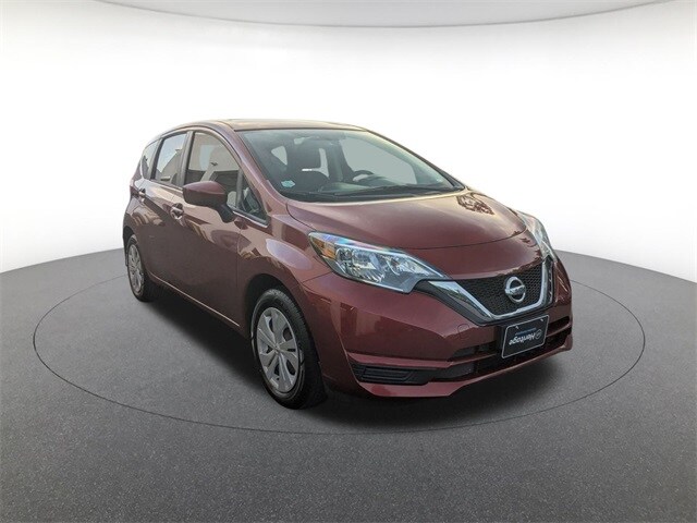 2019 Nissan Versa Note SV photo 3