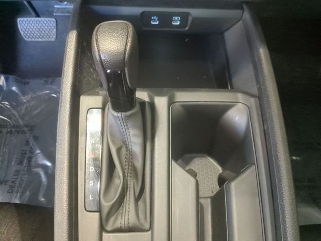 2025 Honda Accord SE - Photo 11