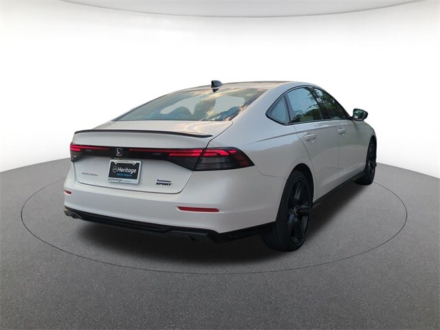 2025 Honda Accord Hybrid Sport-L photo 4