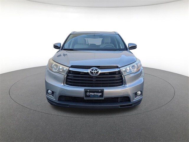 2016 Toyota Highlander Limited photo 2