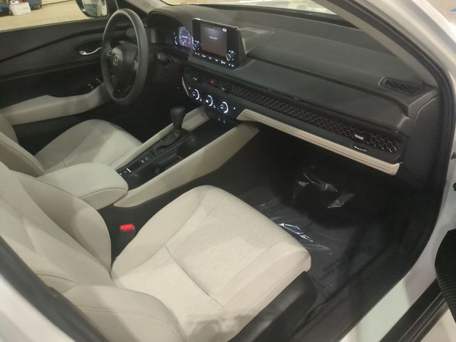 2025 Honda Accord SE - Photo 20