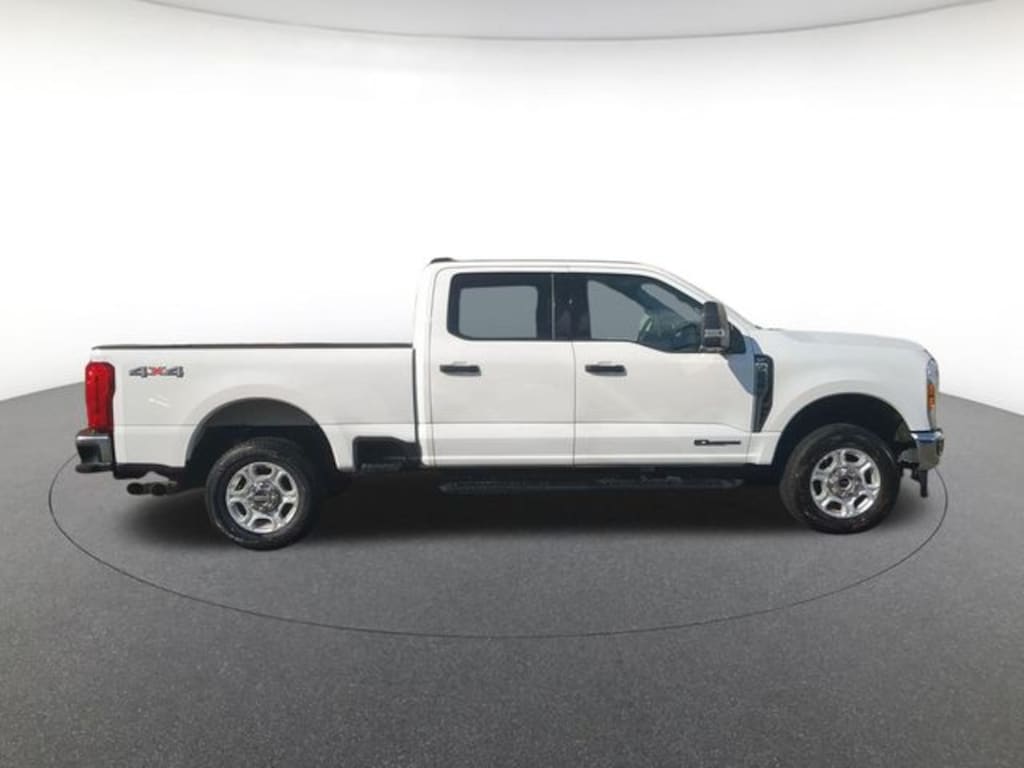 Used 2025 Ford F-250SD XLT Truck