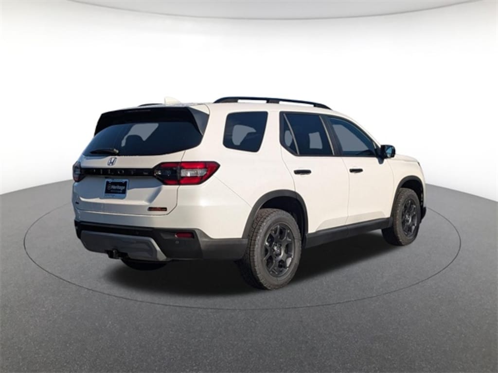 New 2025 Honda Pilot TrailSport SUV