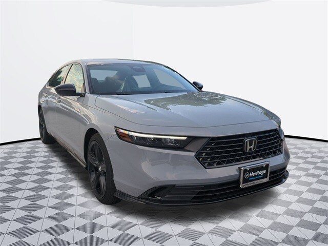 2025 Honda Accord Hybrid Sport-L photo 2