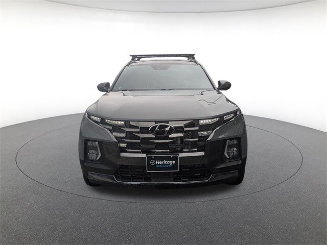 2023 Hyundai Santa Cruz Limited photo 2
