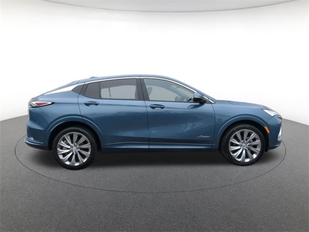 Used 2025 Buick Envista Avenir SUV