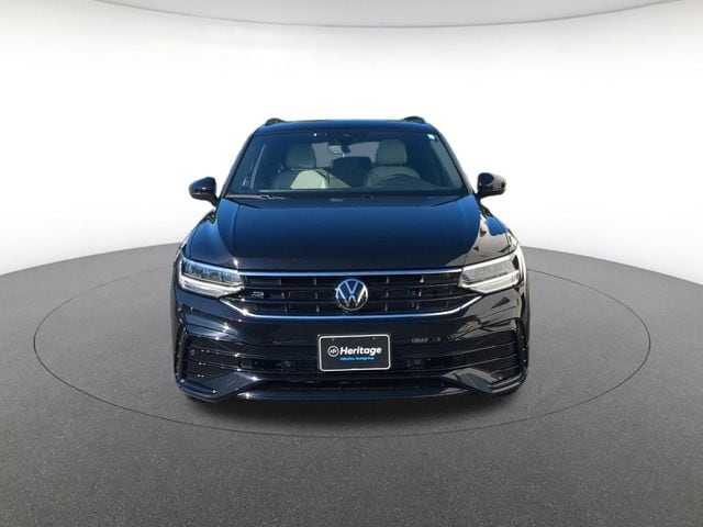 3VVCB7AX0RM156207