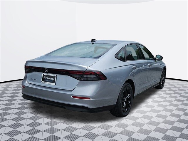 2025 Honda Accord SE photo 4