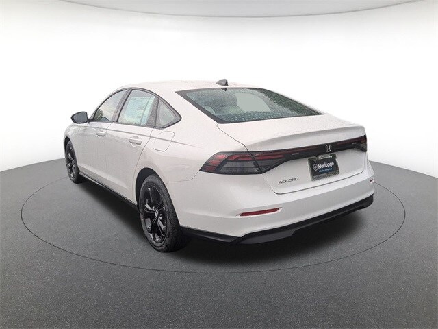 2025 Honda Accord SE photo 3