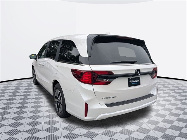 2026 Honda Odyssey EX-L photo 3