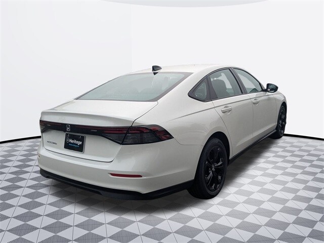 2025 Honda Accord SE photo 4