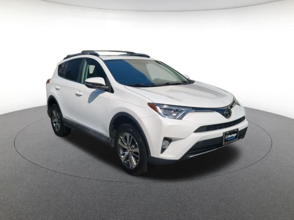 Used 2018 Toyota RAV4 XLE SUV