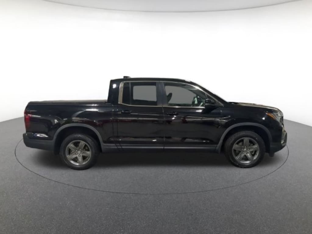 Certified 2023 Honda Ridgeline RTL Truck