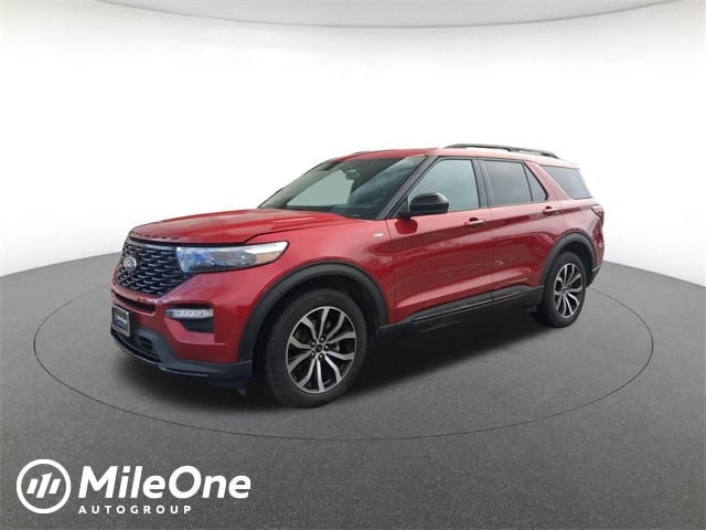 2023 Ford Explorer ST-LINE's photo
