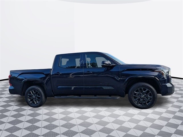 2025 Toyota Tundra Platinum photo 3