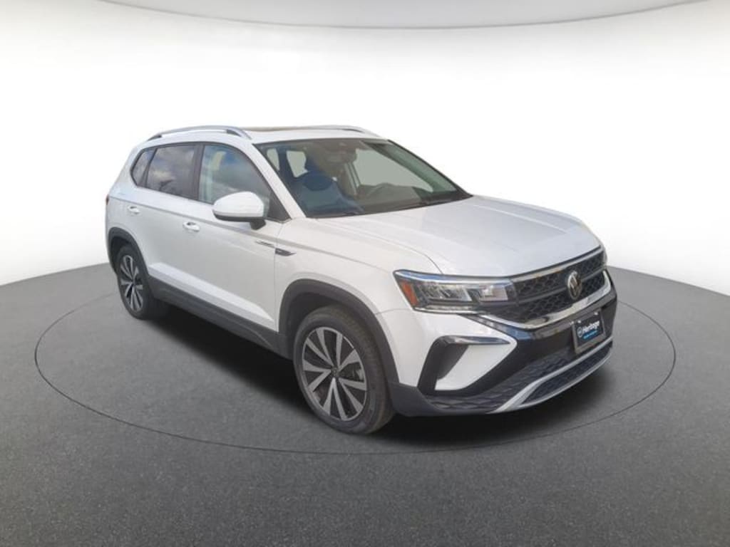 Used 2023 Volkswagen Taos 1.5T SE SUV