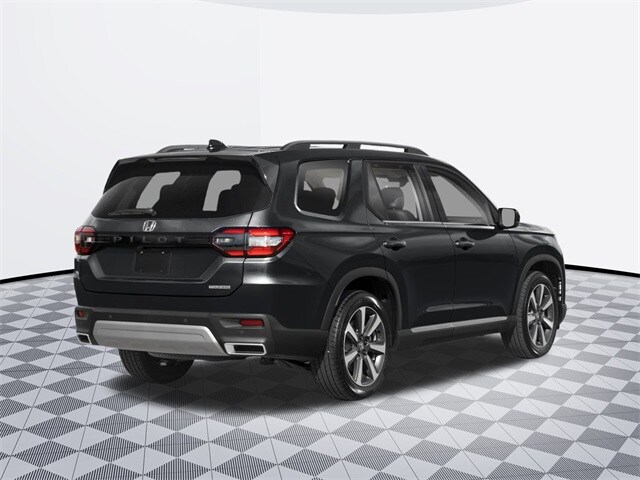 2025 Honda Pilot Touring photo 2