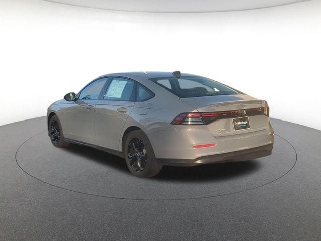 2025 Honda Accord SE - Photo 7