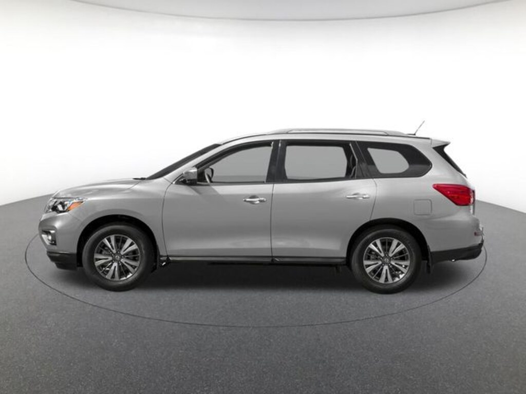 Used 2018 Nissan Pathfinder SV SUV