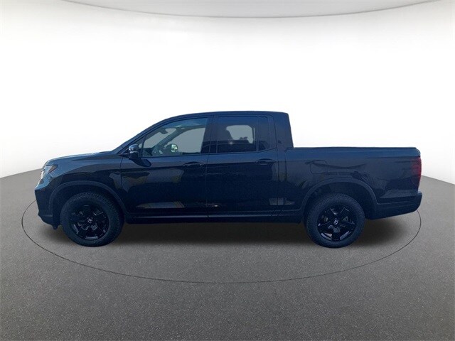 2026 Honda Ridgeline Black Edition photo 2