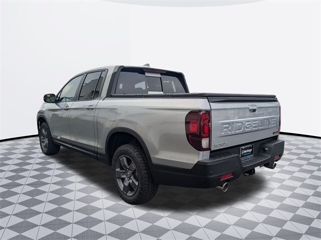 2025 Honda Ridgeline TrailSport photo 3
