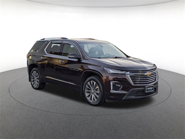 2023 Chevrolet Traverse Premier photo 3