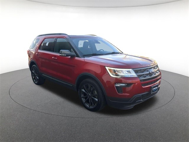 2019 Ford Explorer XLT photo 3