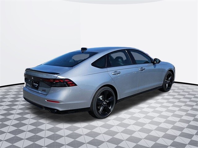 2025 Honda Accord Hybrid Sport-L photo 4