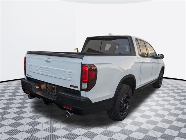 2025 Honda Ridgeline TrailSport photo 4