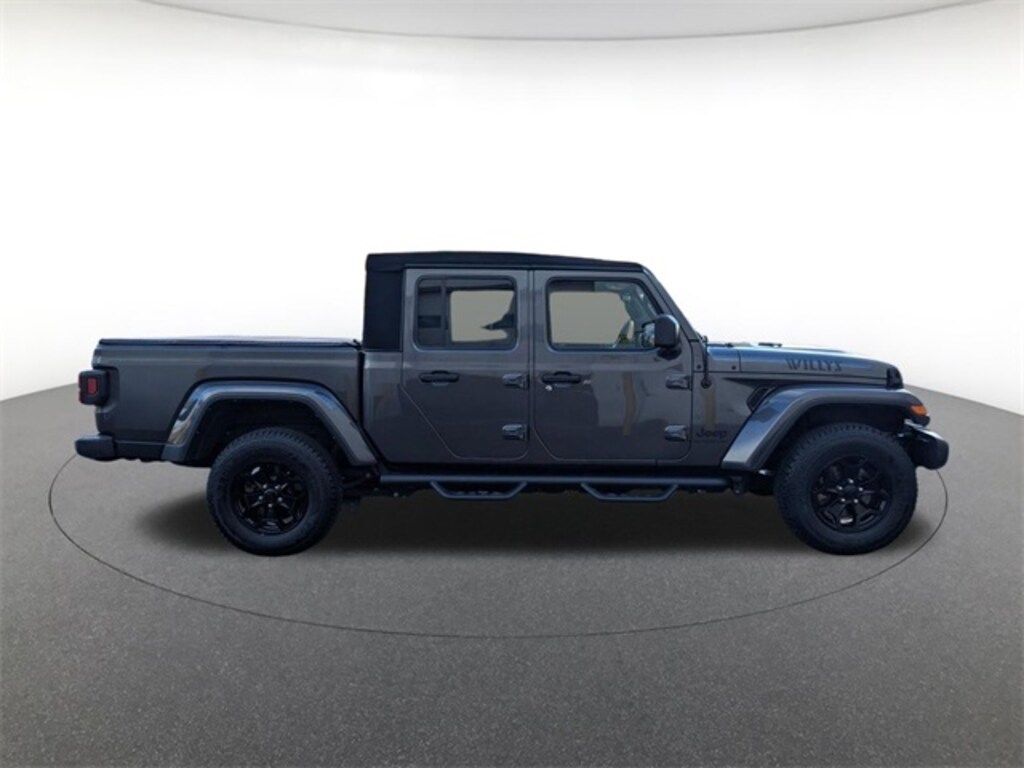 Used 2022 Jeep Gladiator Willys Truck