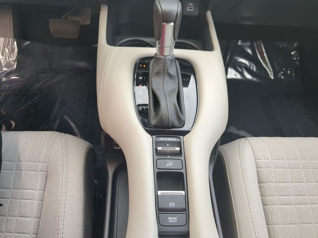 2025 Honda HR-V LX - Photo 12