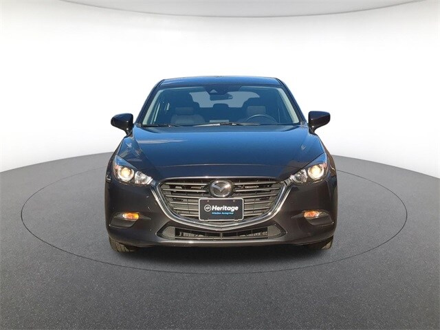 2018 Mazda Mazda3 Sport Hatchback photo 2