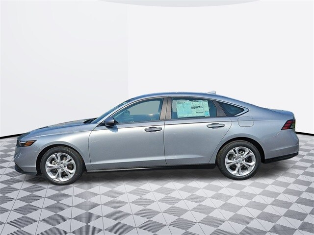2025 Honda Accord LX photo 2