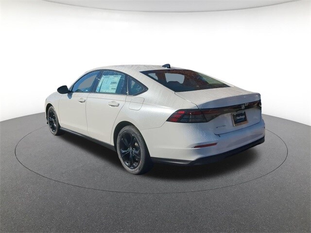 2025 Honda Accord SE photo 4