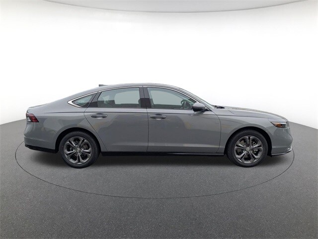 2025 Honda Accord Hybrid EX-L photo 3