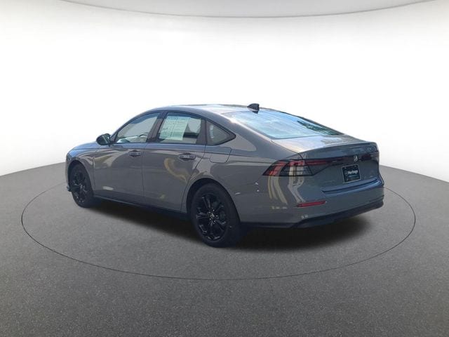 2025 Honda Accord SE - Photo 7